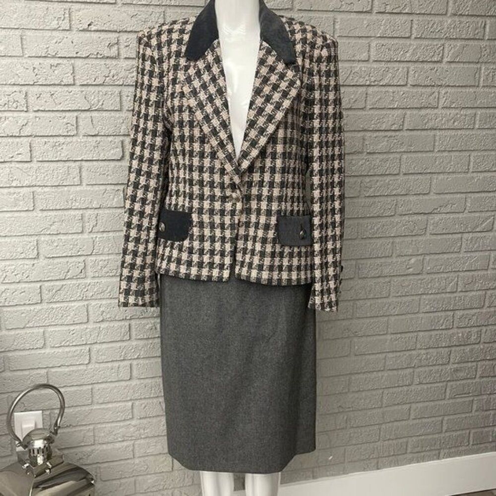 Jaeger Women Cream Gray Wool Blend Tweed Jacket Sizeโ10